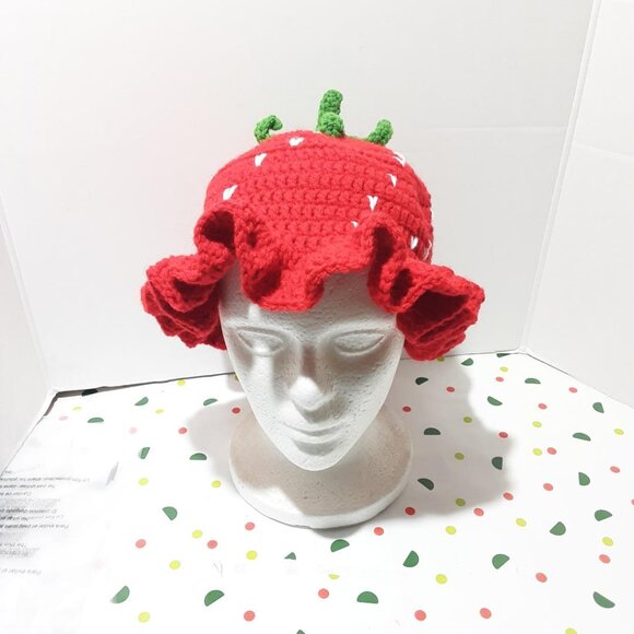 Crocheted Strawberry Bucket Hat New - Picture 3 of 11